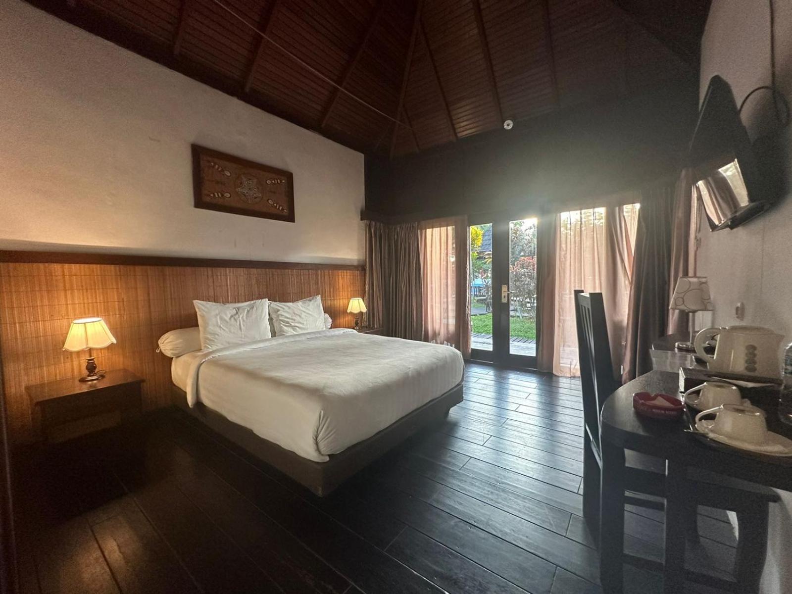 Kasuari Valley Beach Resort Sorong Luaran gambar