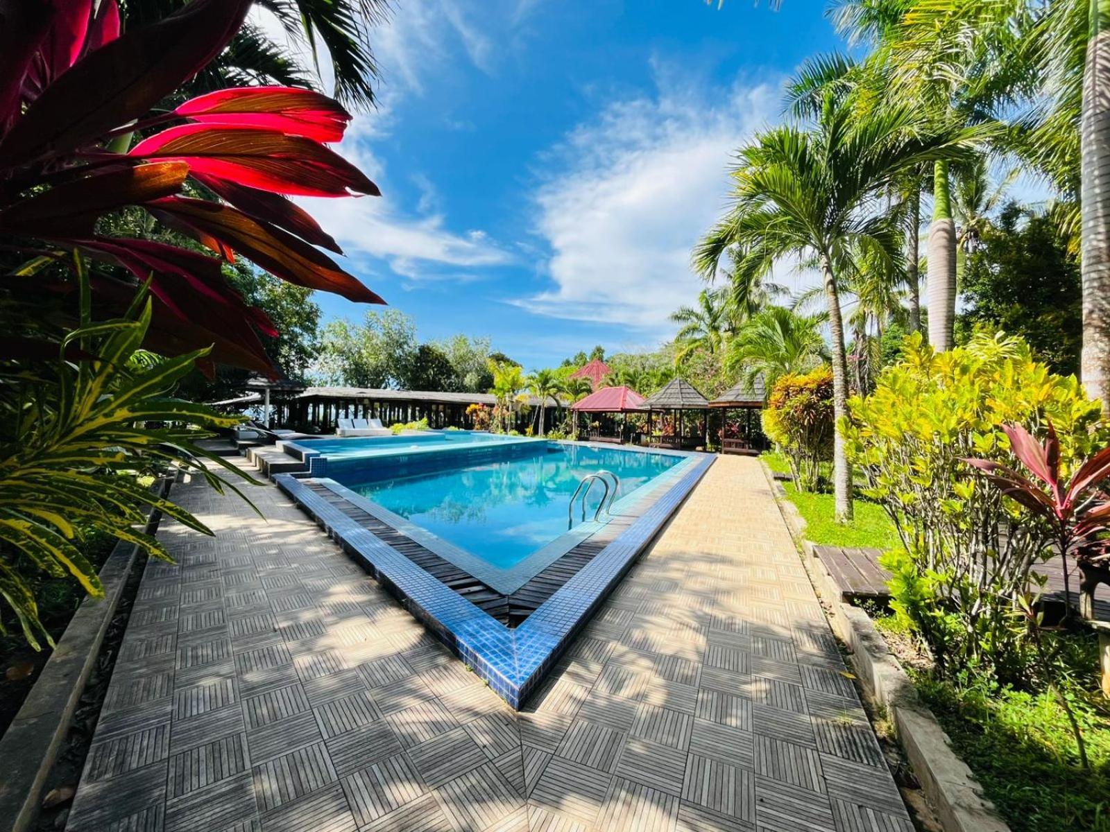 Kasuari Valley Beach Resort Sorong Luaran gambar