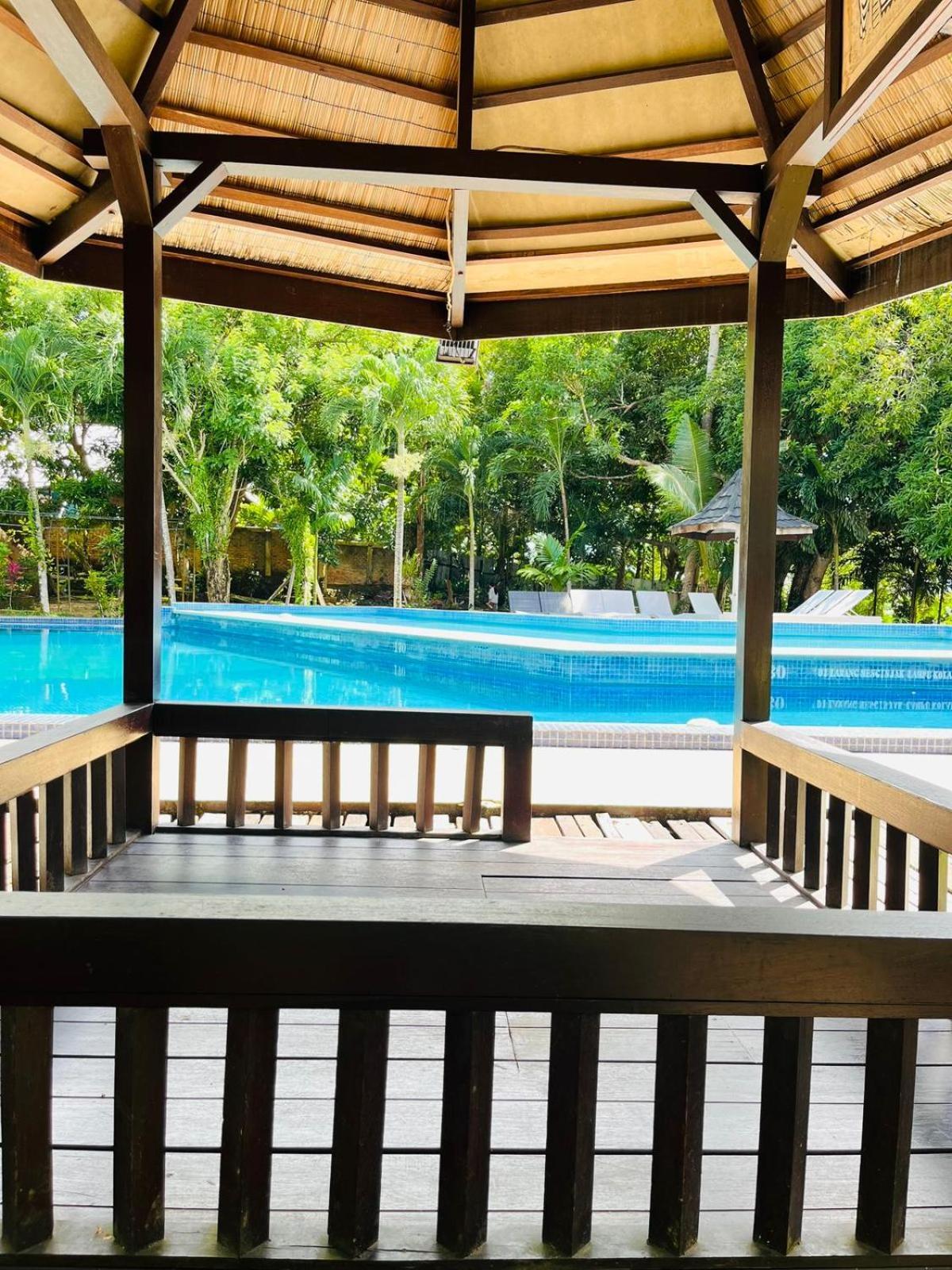 Kasuari Valley Beach Resort Sorong Luaran gambar