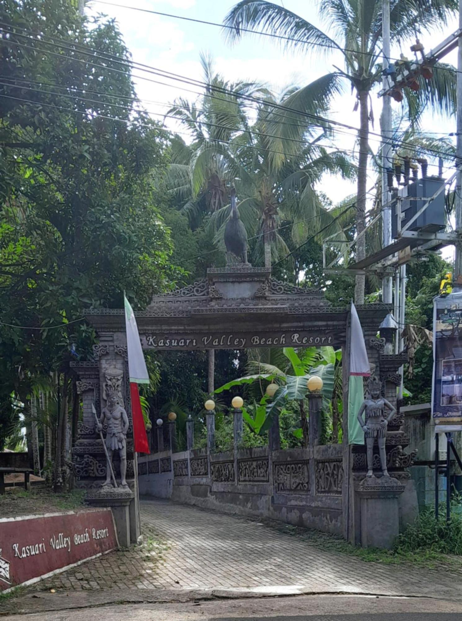 Kasuari Valley Beach Resort Sorong Luaran gambar