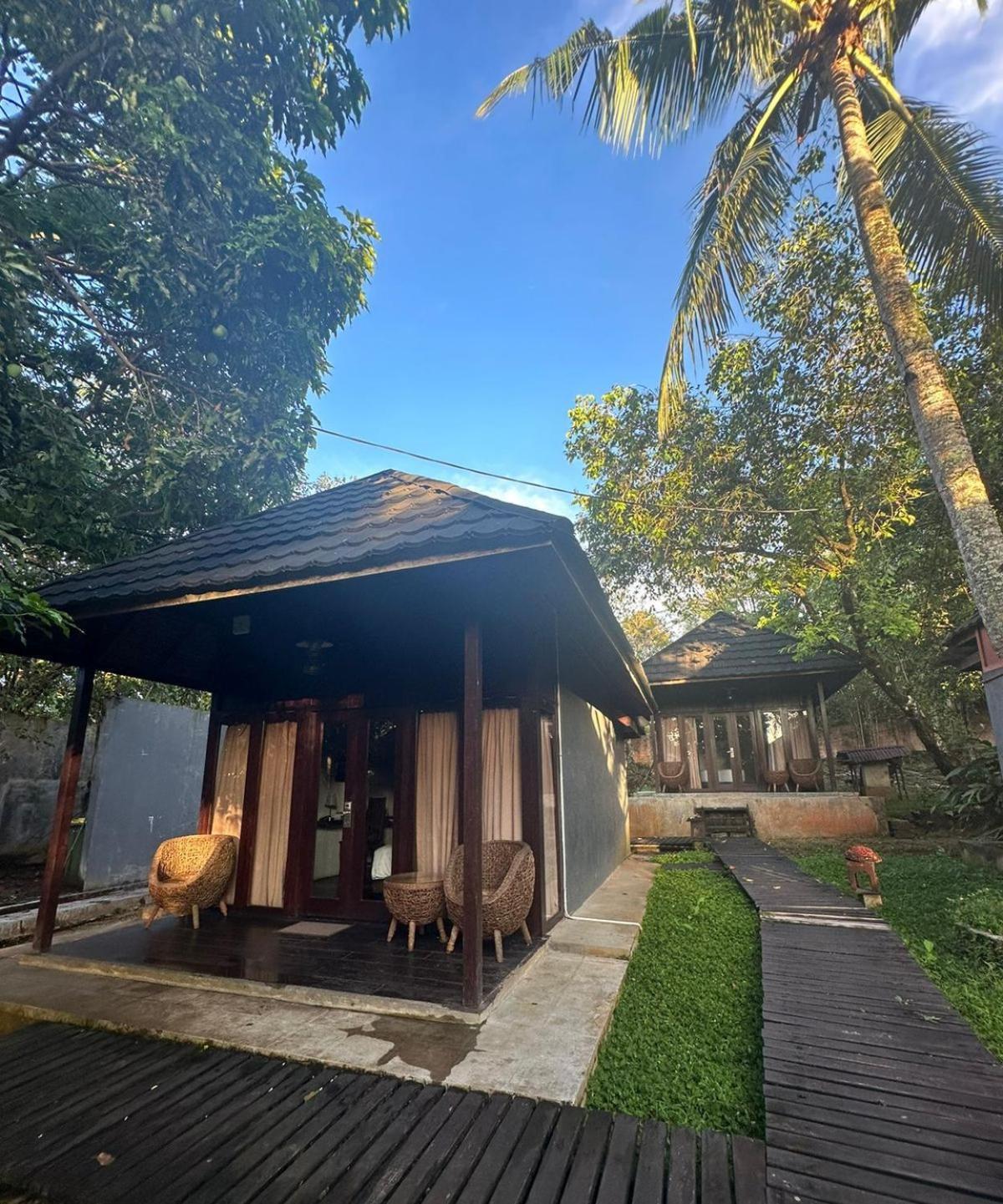 Kasuari Valley Beach Resort Sorong Luaran gambar